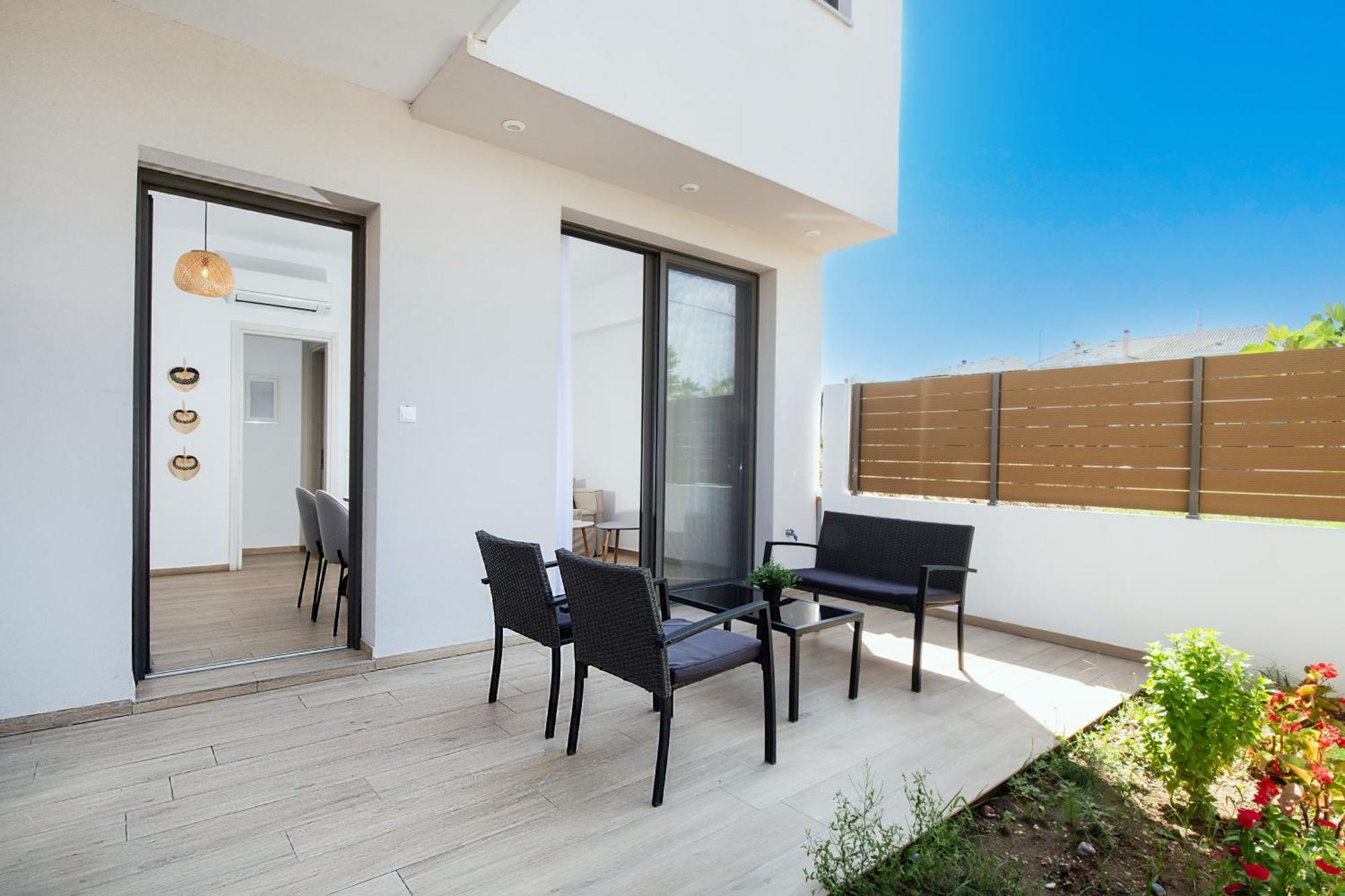 SunilioS Apartments Lefkada Bagian luar foto