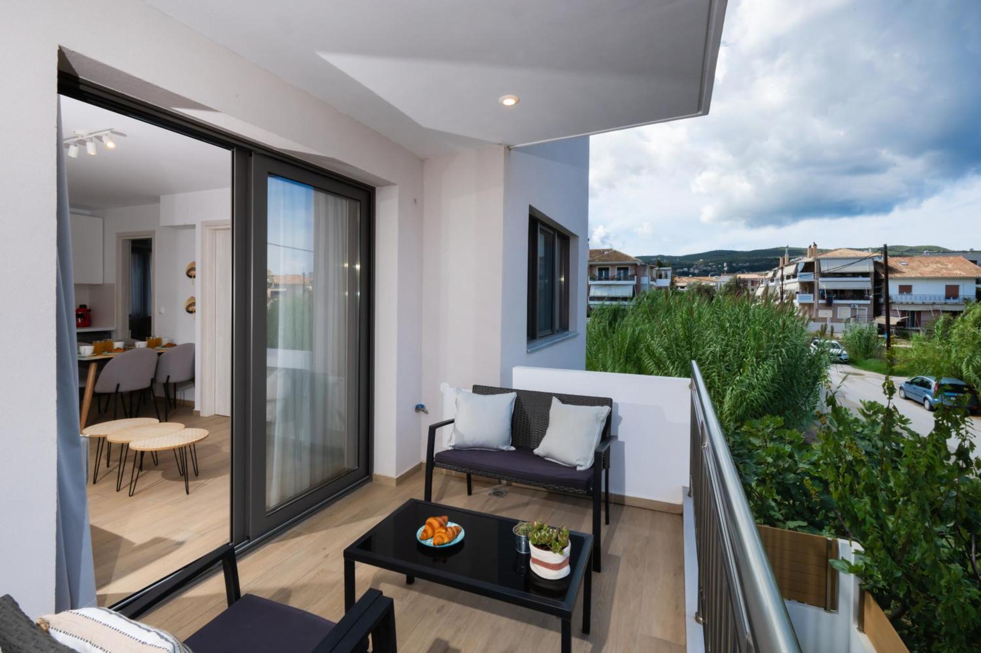SunilioS Apartments Lefkada Bagian luar foto